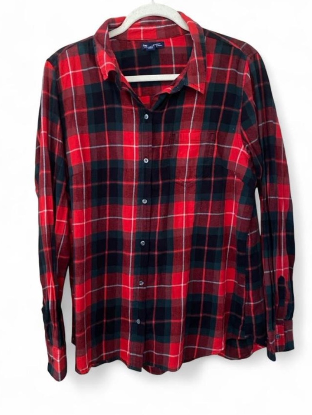 GAP Red Black Green Tartan Plaid Flannel Boyfriend Fit Button Down Women’s Large